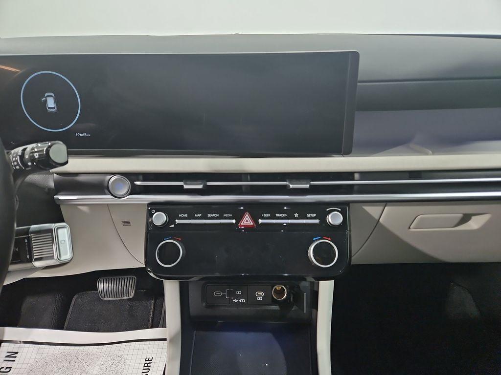 used 2025 Hyundai TUCSON Hybrid car, priced at $32,233