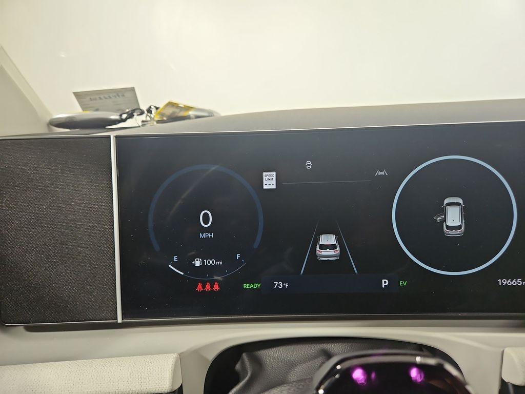 used 2025 Hyundai TUCSON Hybrid car, priced at $32,233