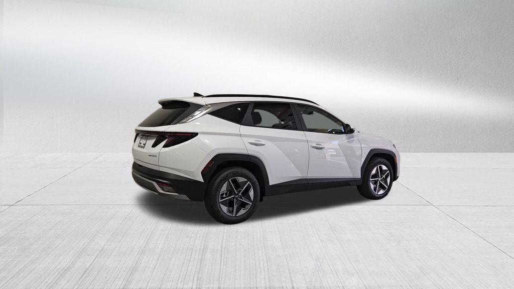 new 2025 Hyundai TUCSON Hybrid car, priced at $36,728