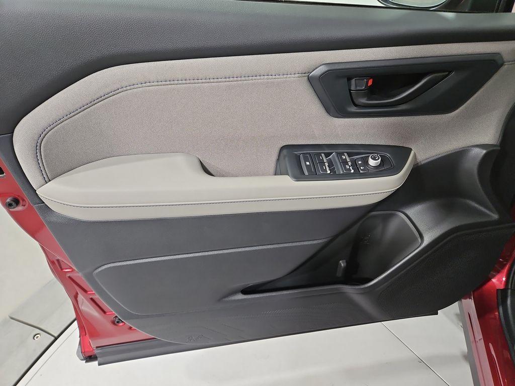 new 2025 Subaru Forester car, priced at $34,761