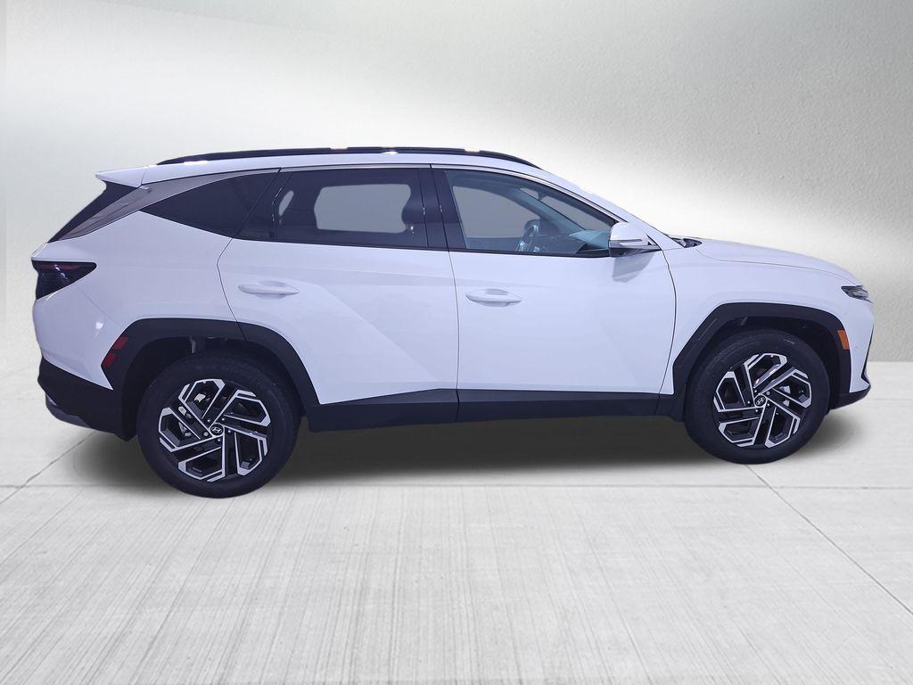 new 2025 Hyundai TUCSON Hybrid car, priced at $41,337