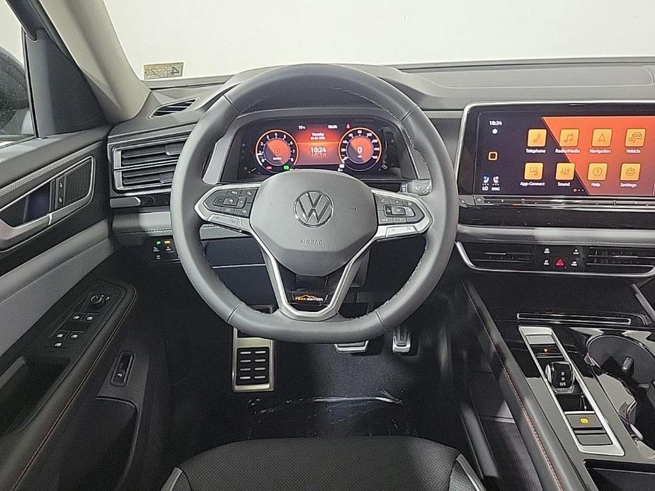 new 2024 Volkswagen Atlas car, priced at $45,086