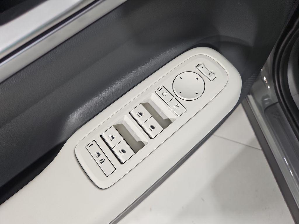 new 2026 Hyundai SANTA FE HEV car, priced at $38,255