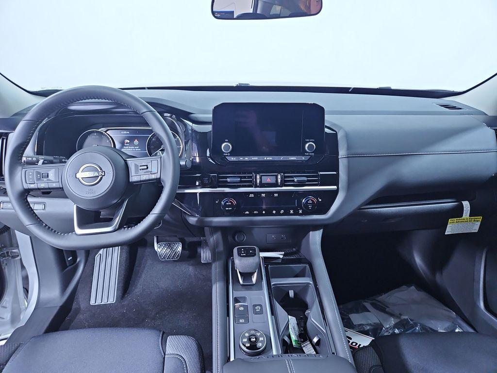new 2025 Nissan Pathfinder car, priced at $36,170