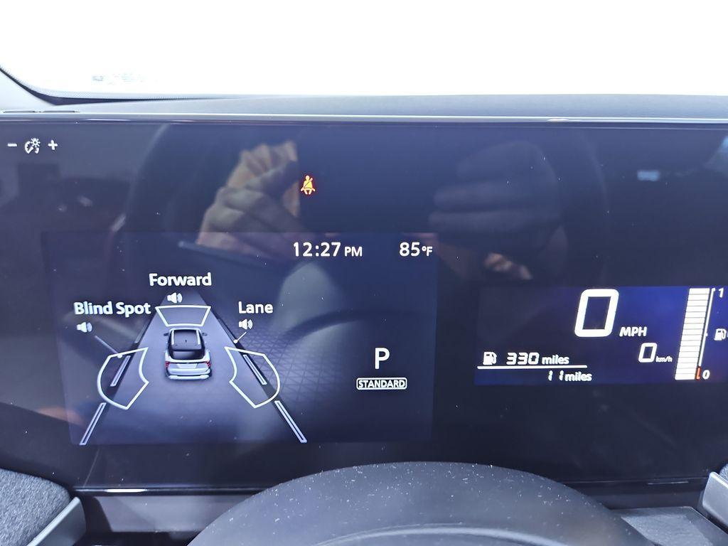new 2025 Nissan Kicks car, priced at $28,212
