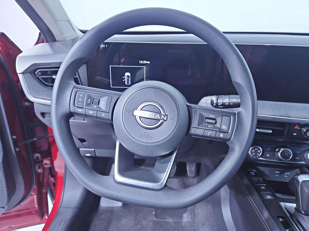 new 2025 Nissan Kicks car, priced at $28,212