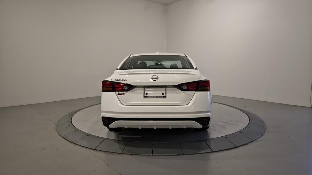 new 2025 Nissan Altima car, priced at $25,478