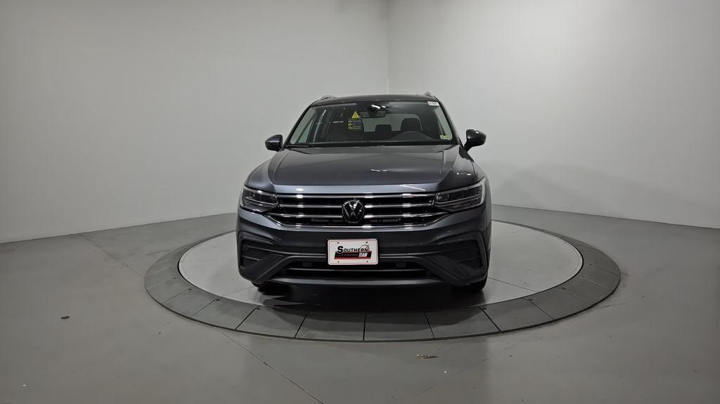 new 2024 Volkswagen Tiguan car, priced at $32,803