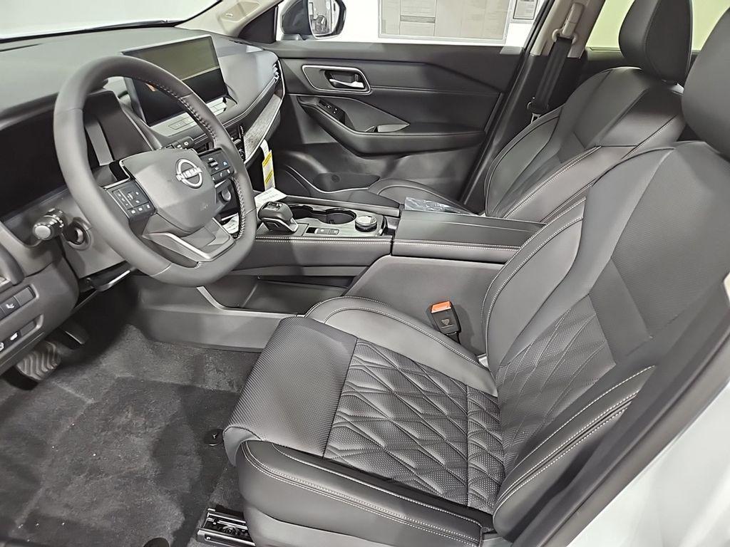 new 2025 Nissan Rogue car, priced at $41,994