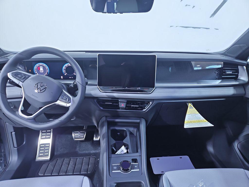 new 2025 Volkswagen Tiguan car, priced at $37,395