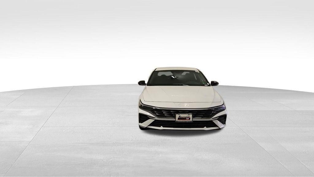 new 2025 Hyundai Elantra car, priced at $23,769