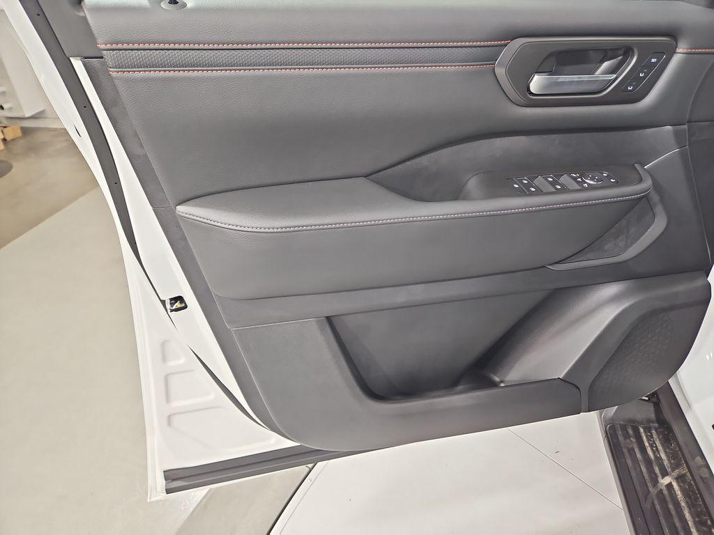 new 2026 Nissan Armada car, priced at $82,125