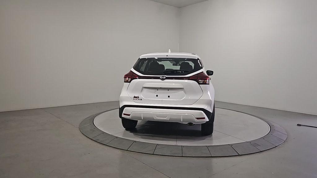 new 2025 Nissan Kicks Play car, priced at $22,057