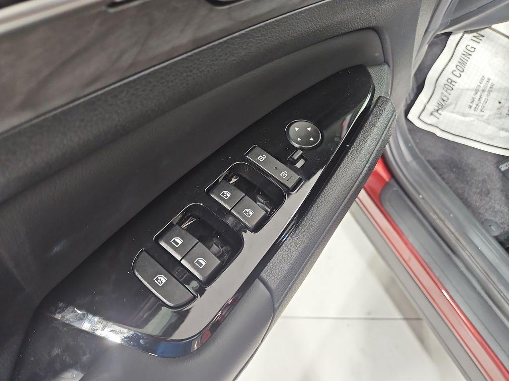 used 2024 Kia Sportage car, priced at $30,497