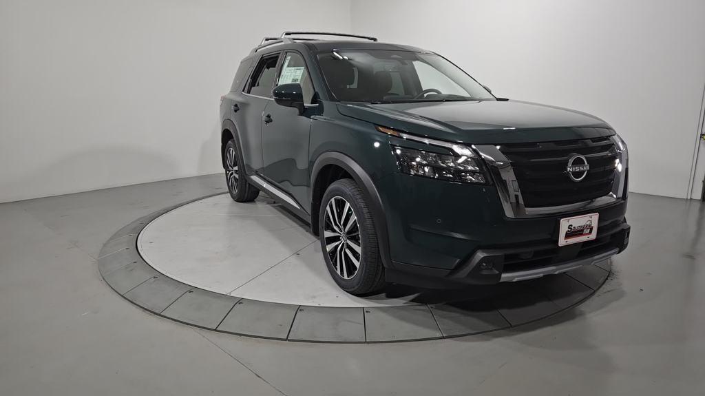 new 2025 Nissan Pathfinder car, priced at $54,865