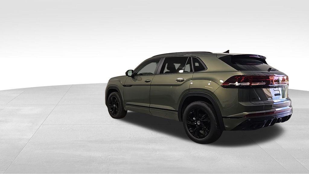 new 2025 Volkswagen Atlas Cross Sport car, priced at $47,737
