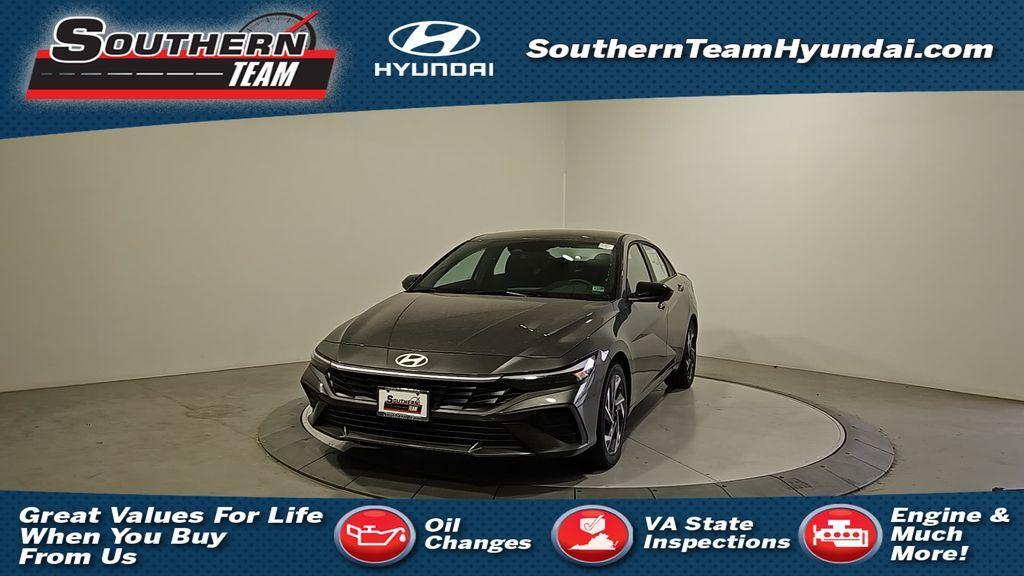 new 2025 Hyundai Elantra car, priced at $23,016