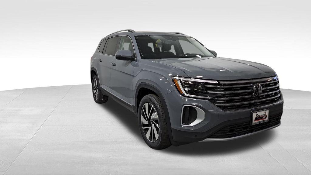 new 2025 Volkswagen Atlas car, priced at $47,691