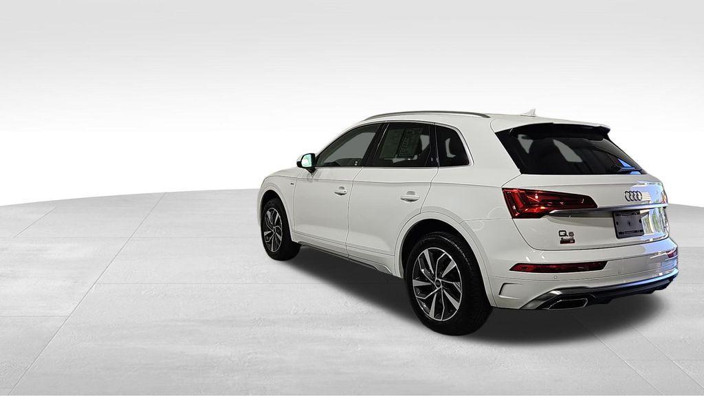 used 2023 Audi Q5 car, priced at $27,916