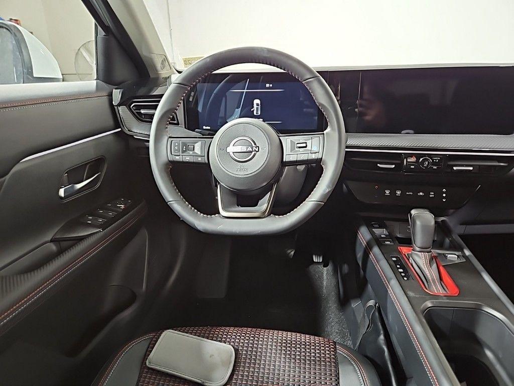 new 2025 Nissan Kicks car, priced at $28,916