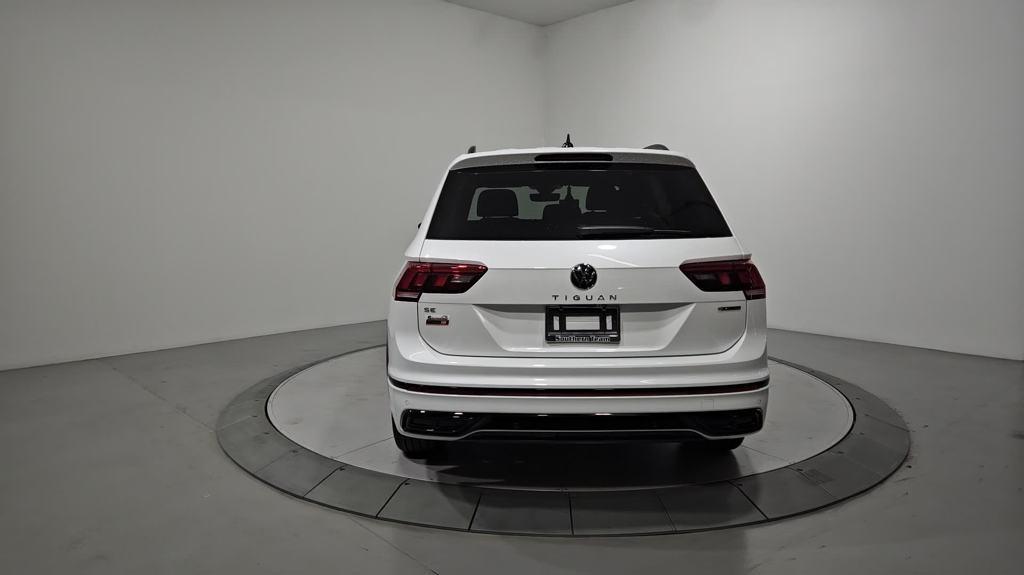 new 2024 Volkswagen Tiguan car, priced at $35,178