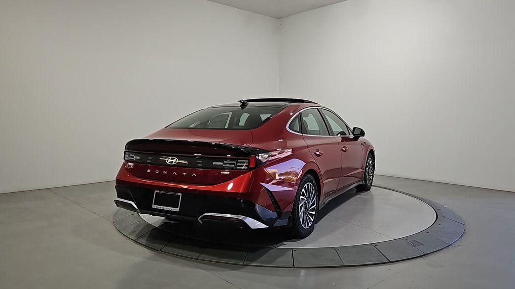 new 2025 Hyundai Sonata Hybrid car, priced at $36,114