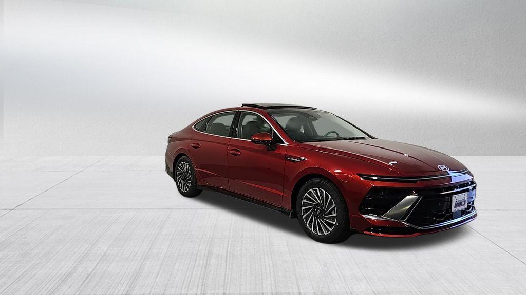 new 2025 Hyundai Sonata Hybrid car, priced at $36,114