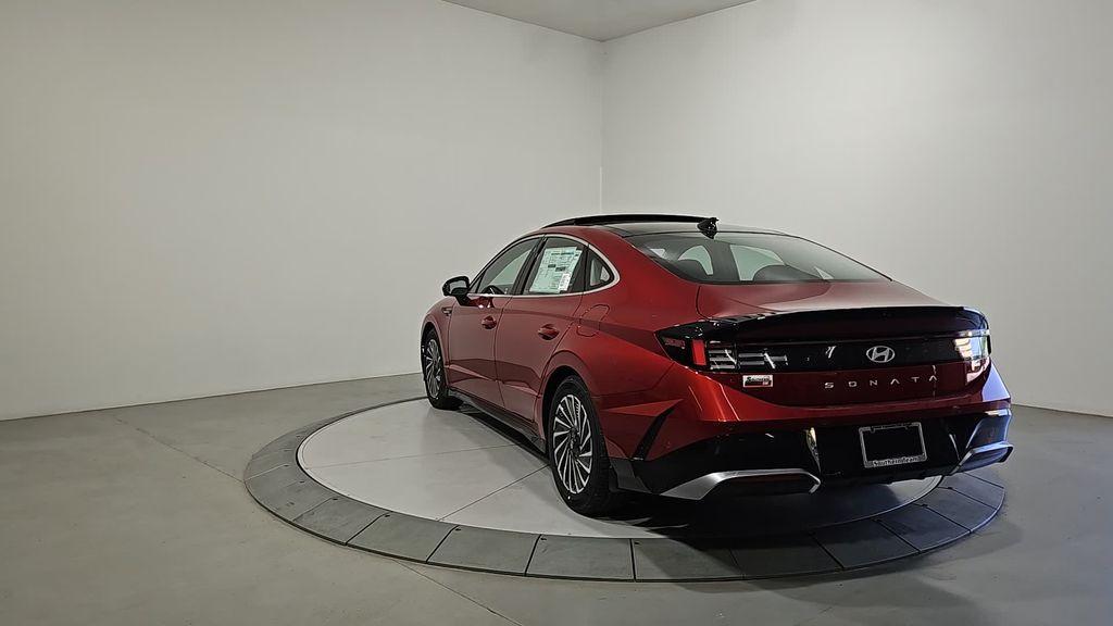 new 2025 Hyundai Sonata Hybrid car, priced at $36,114