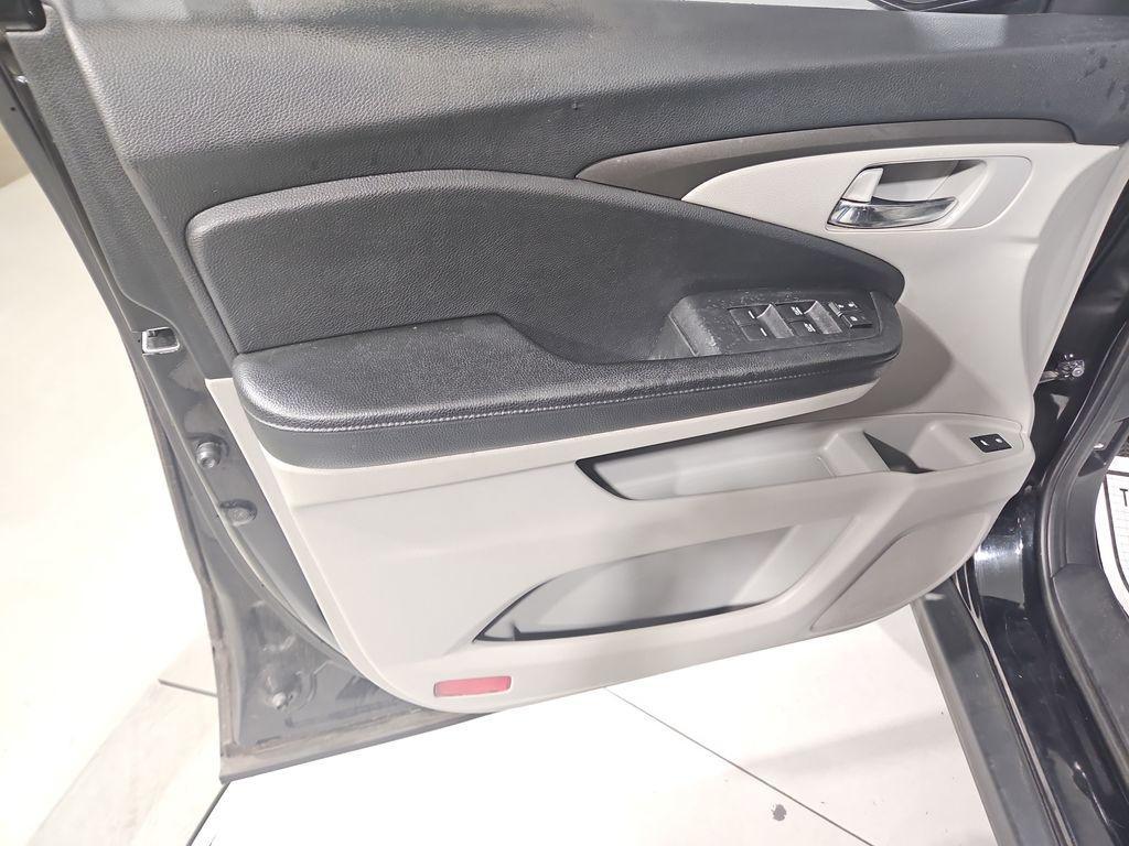 used 2018 Honda Pilot car, priced at $20,561