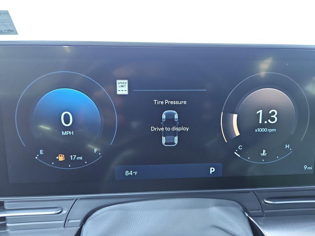 new 2025 Hyundai Kona car, priced at $28,577