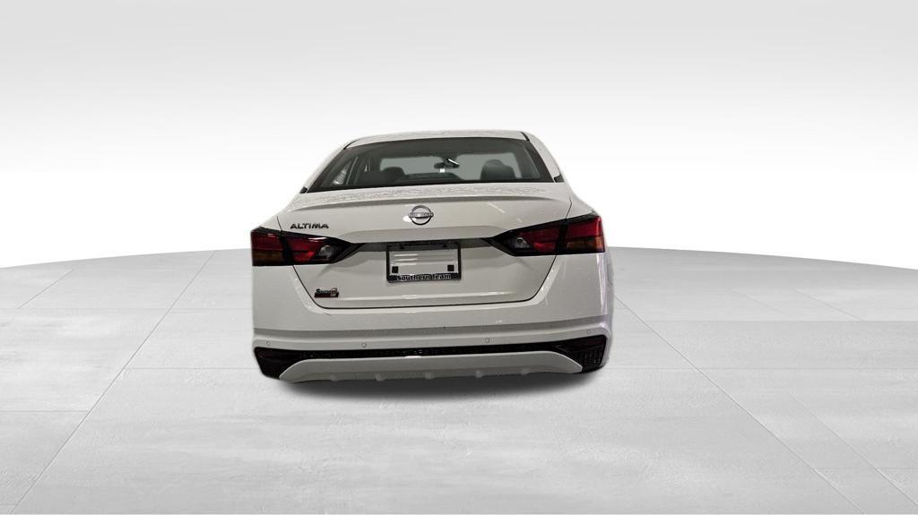 new 2025 Nissan Altima car, priced at $26,178