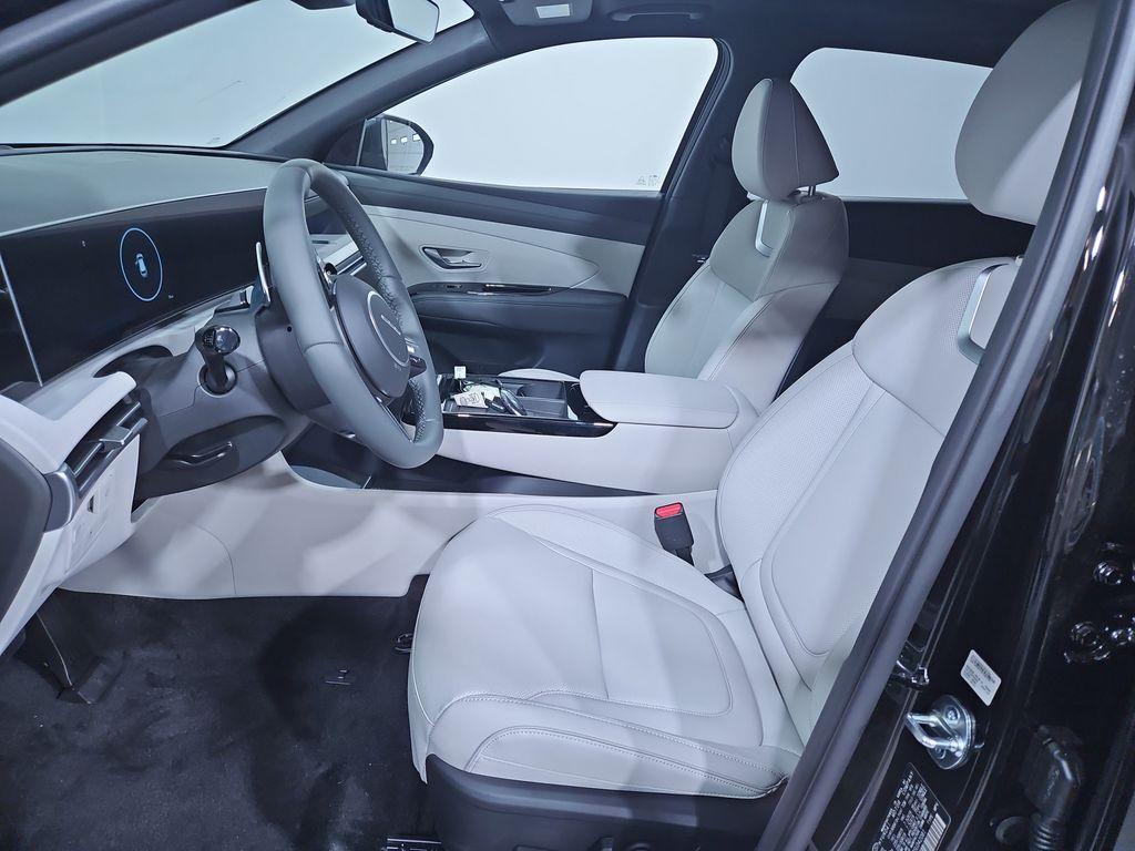 new 2025 Hyundai TUCSON Hybrid car, priced at $41,177