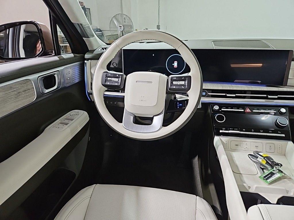new 2025 Hyundai Santa Fe car, priced at $48,040