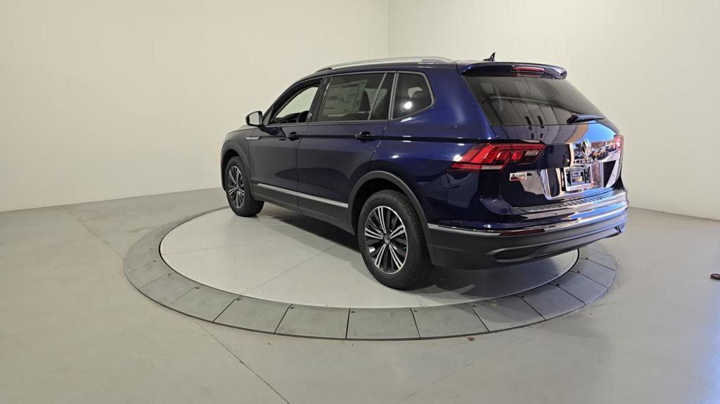 new 2024 Volkswagen Tiguan car, priced at $33,159