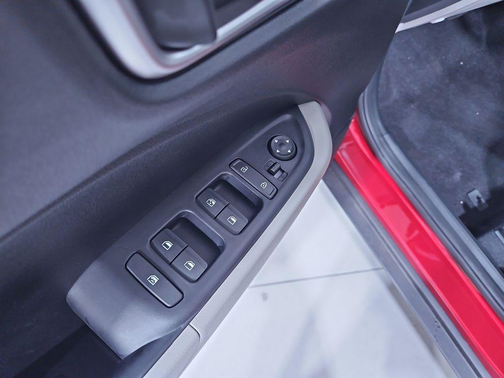 new 2025 Hyundai Venue car, priced at $23,314