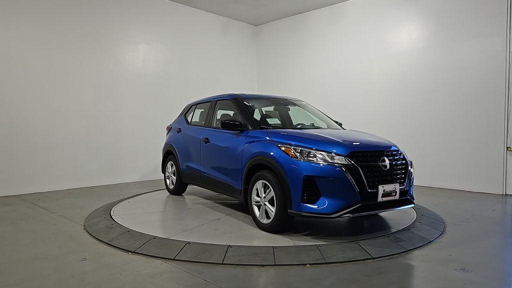 new 2025 Nissan Kicks Play car, priced at $22,042