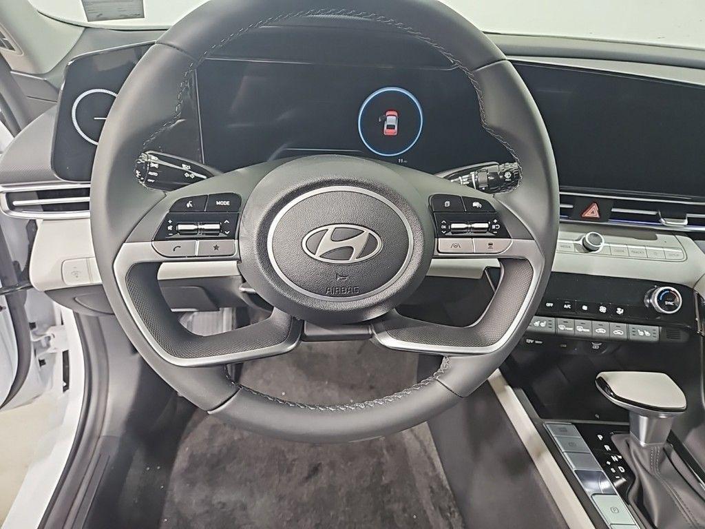 new 2025 Hyundai ELANTRA HEV car, priced at $29,112