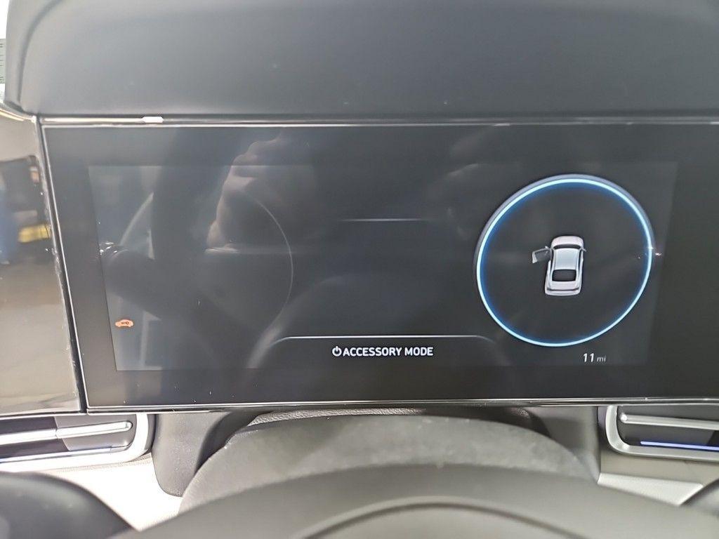 new 2025 Hyundai ELANTRA HEV car, priced at $29,112