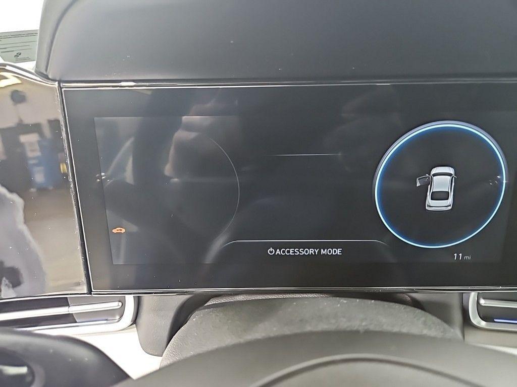 new 2025 Hyundai ELANTRA HEV car, priced at $29,112