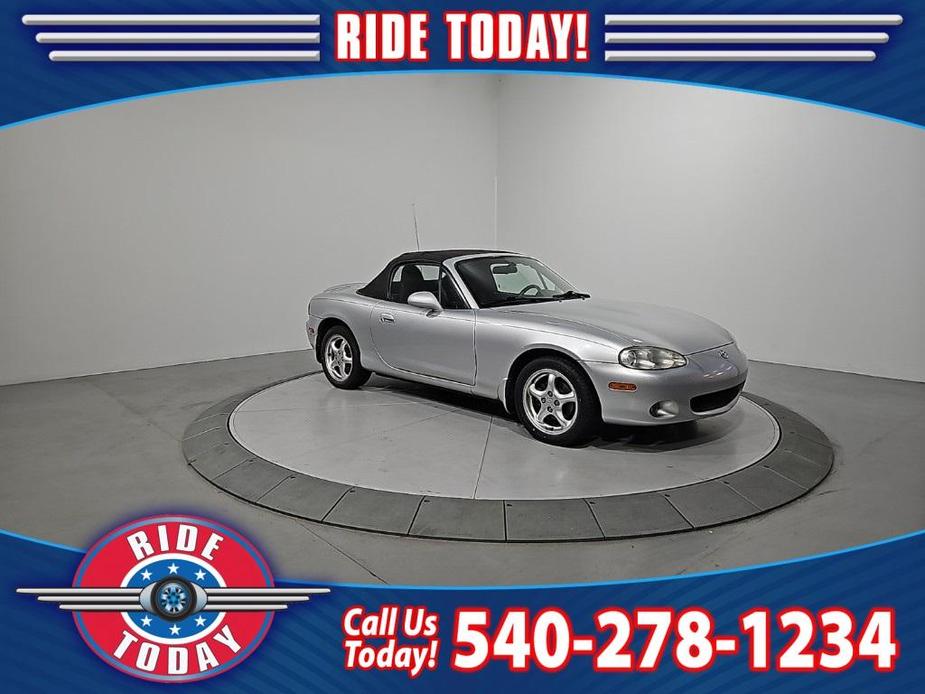 used 2002 Mazda MX-5 Miata car, priced at $7,942