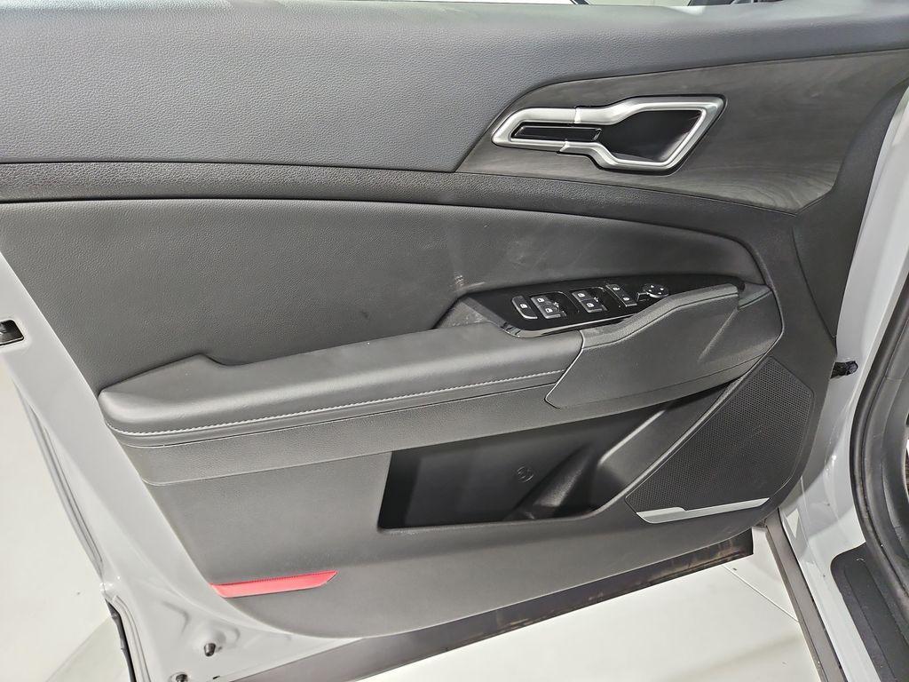 used 2024 Kia Sportage car, priced at $30,556