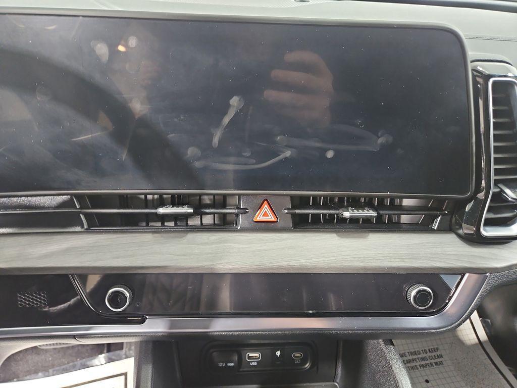 used 2024 Kia Sportage car, priced at $30,556