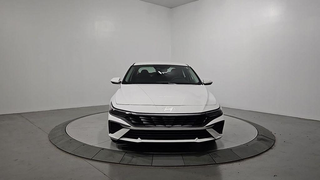 new 2025 Hyundai Elantra car, priced at $23,064