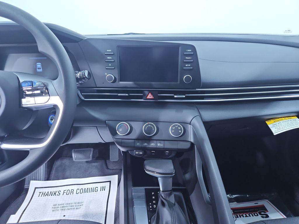 new 2025 Hyundai Elantra car, priced at $23,064