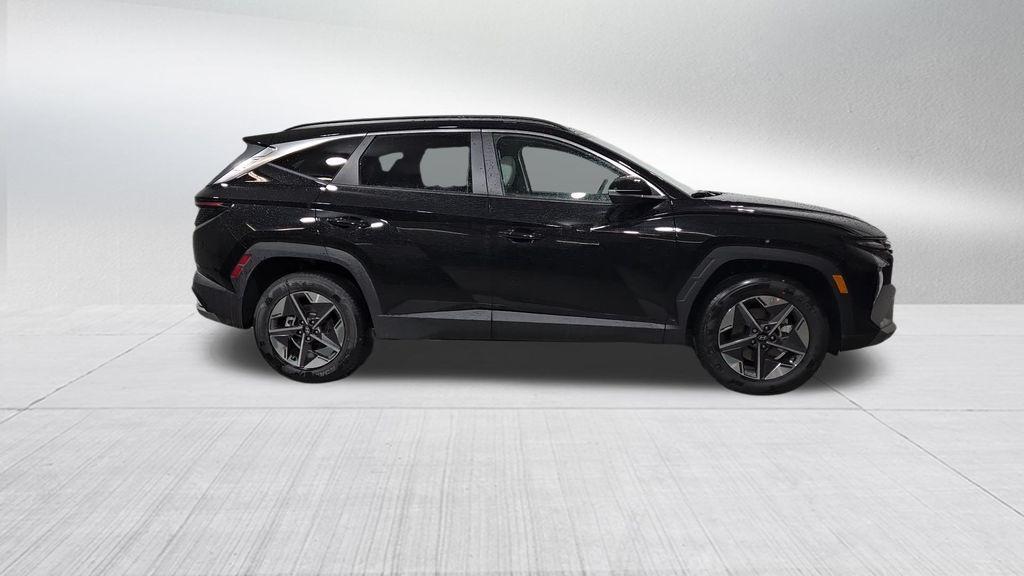 new 2025 Hyundai Tucson car, priced at $33,457