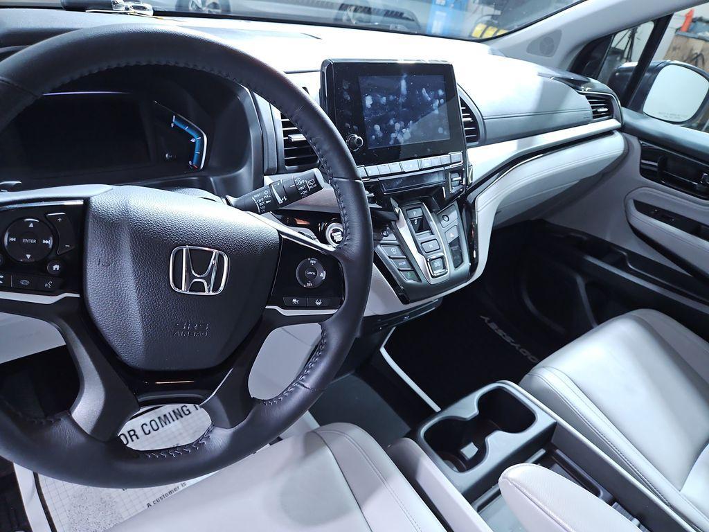 used 2023 Honda Odyssey car, priced at $38,981