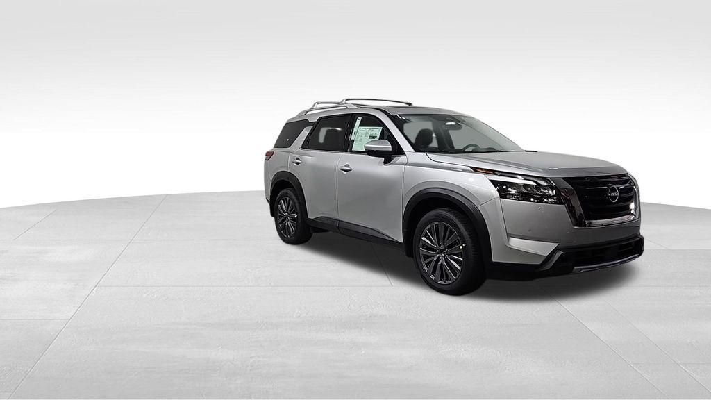 new 2025 Nissan Pathfinder car, priced at $45,921