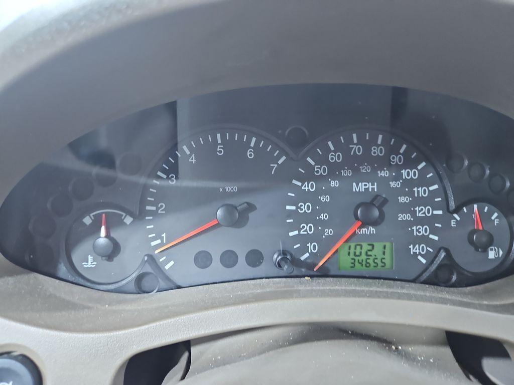 used 2006 Ford Focus car, priced at $6,215