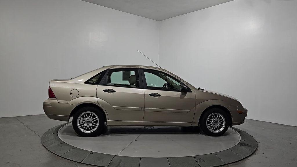 used 2006 Ford Focus car, priced at $6,215