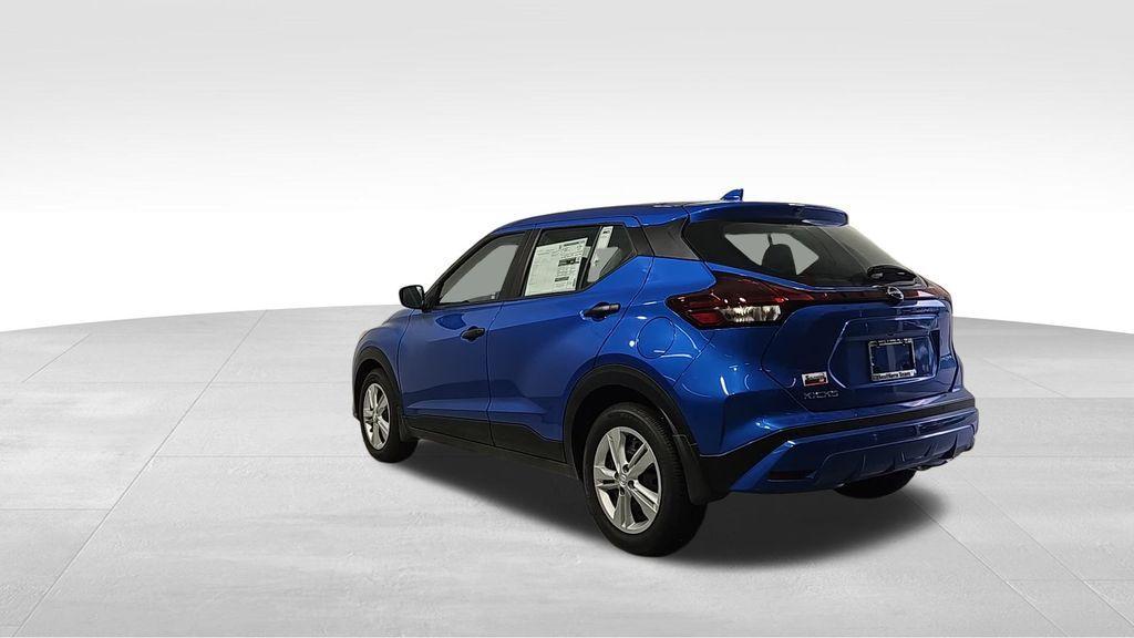 new 2025 Nissan Kicks Play car, priced at $21,979